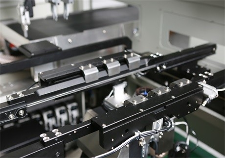 밀링 툴 GAM336AT과 게니테크 ESD 축 오토 툴 체인지 PCB 분리대 100 밀리미터 / Ｓ