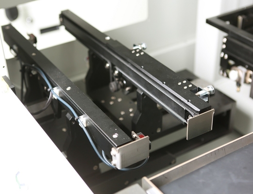 PCBA 패널을 위한 한 개의 이동시킨 모듈 기판 디파넬링 기계
